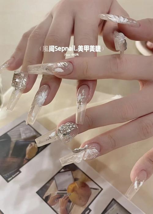 指尖上的艺术 解锁美甲的无限魅力